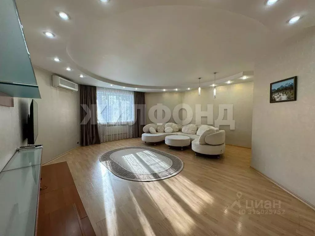 3-к кв. Иркутская область, Иркутск Партизанская ул., 75 (139.0 м) - Фото 0