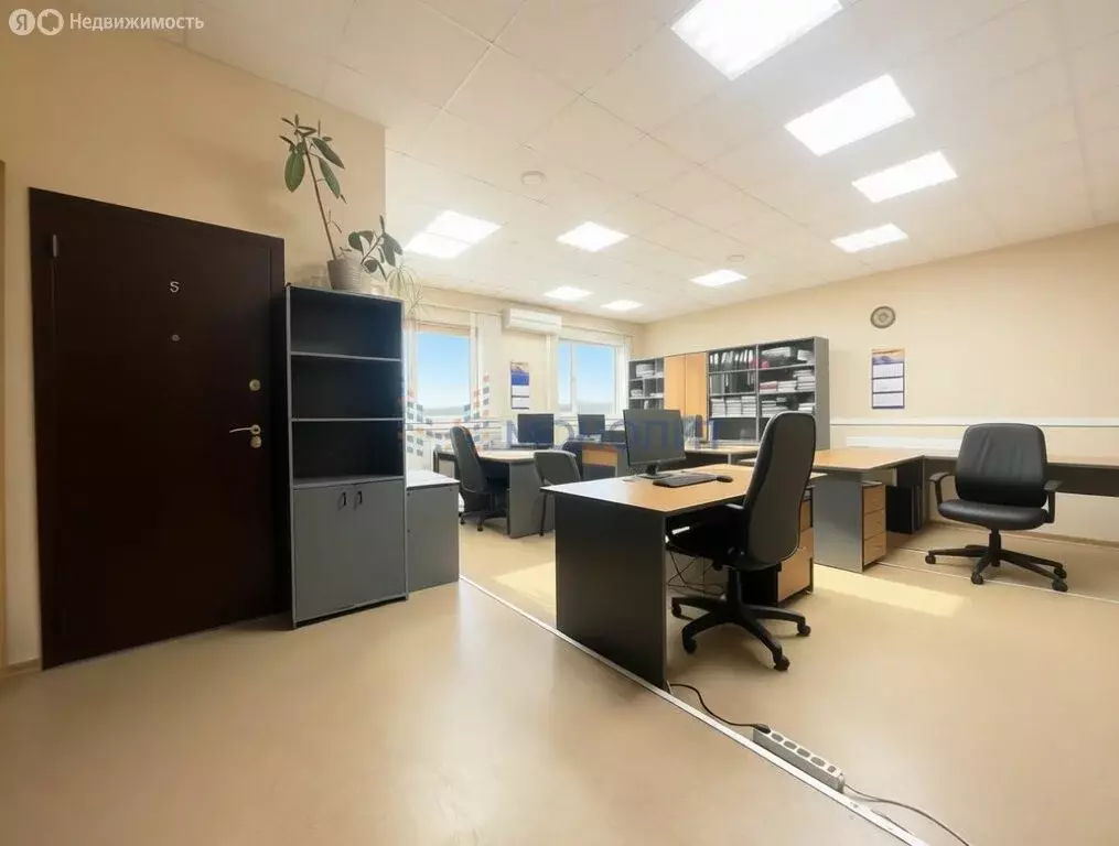 Офис (600 м) - Фото 1