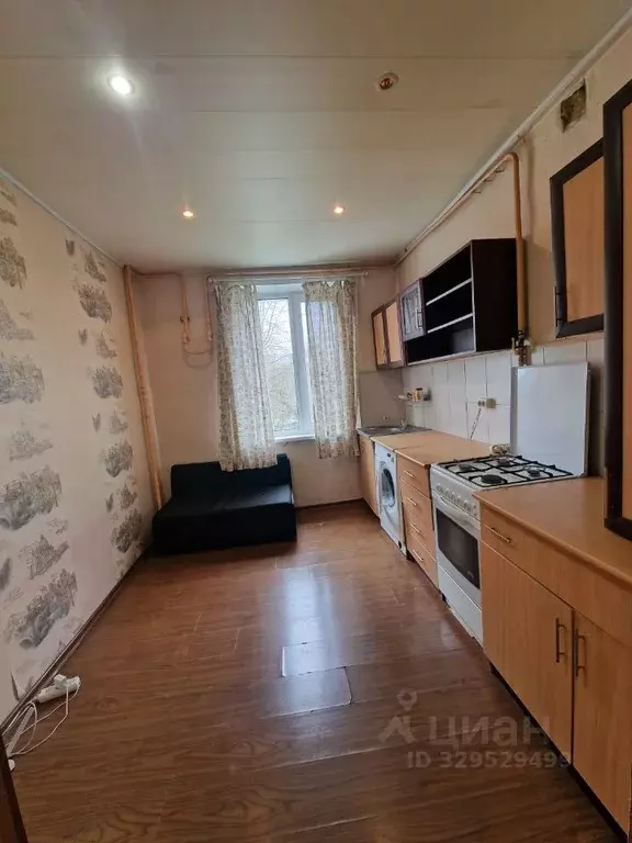 2-к кв. Московская область, Серпухов ул. Чехова, 56 (50.0 м) - Фото 2