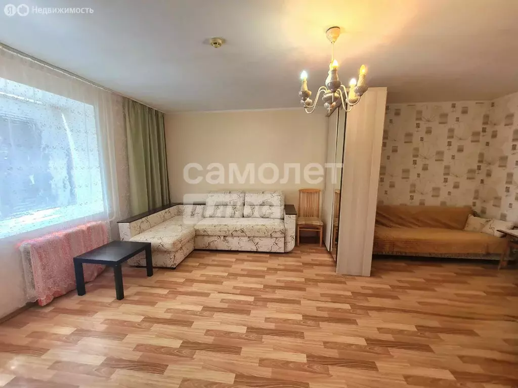 1-комнатная квартира: Октябрьский, 34-й микрорайон, 11/2 (44.2 м) - Фото 1