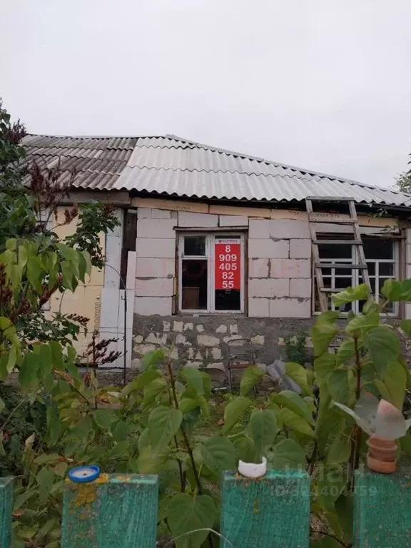 Дом в Ростовская область, Усть-Донецкий район, Мелиховская ст-ца ... - Фото 1