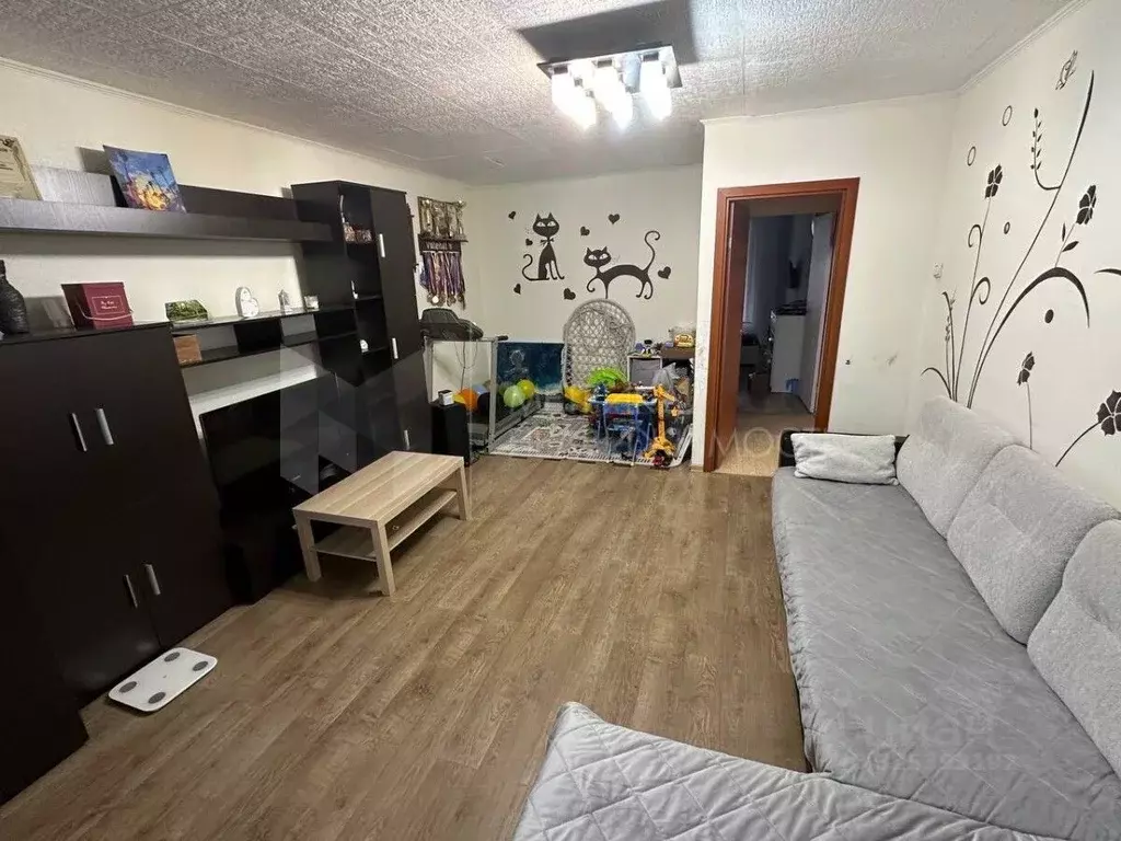 2-к кв. Тюменская область, Тюмень Антипино мкр, ул. Александра ... - Фото 1