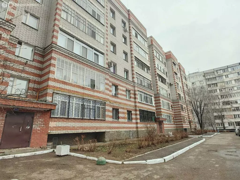 3-комнатная квартира: Казань, улица Адоратского, 43 (106.4 м) - Фото 0