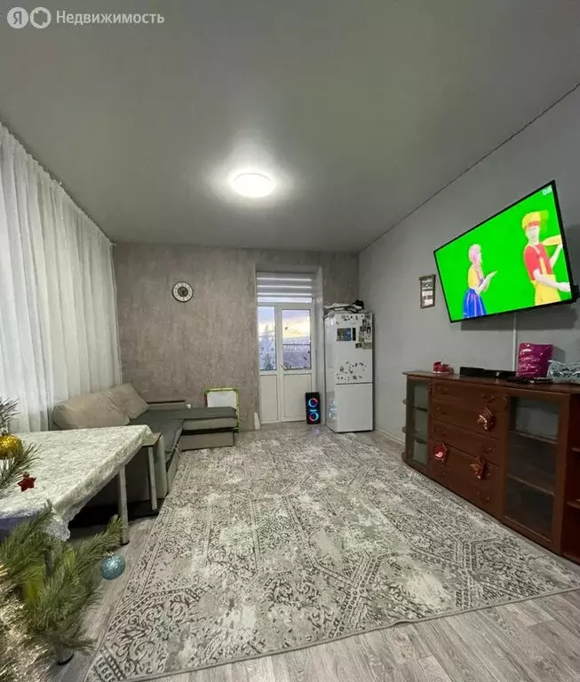 3-комнатная квартира: Новороссийск, улица Робеспьера, 5 (60 м) - Фото 1