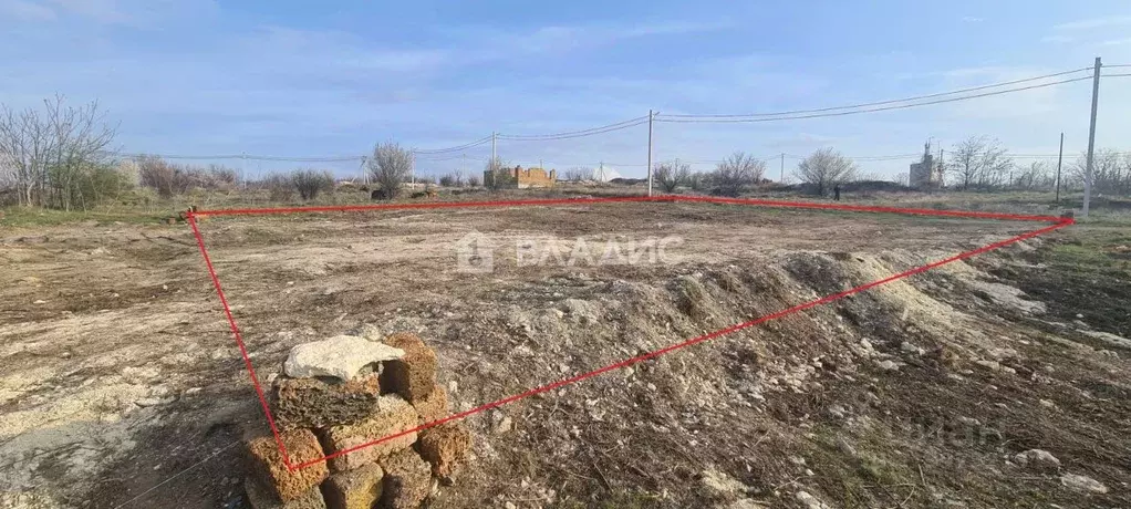 Участок в Крым, Симферополь ул. Дмитрия Быстролетова (6.0 сот.) - Фото 1