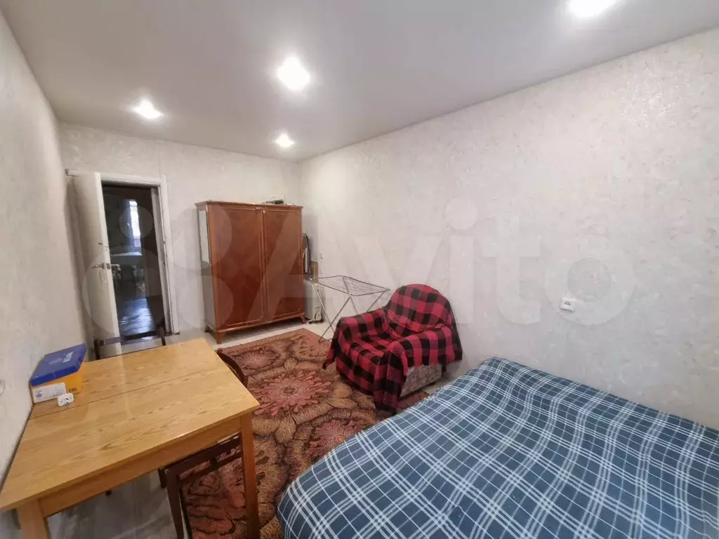Комната 15 м в 2-к., 2/5 эт. - Фото 1