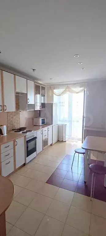 2-к. квартира, 62 м, 9/10 эт. - Фото 0