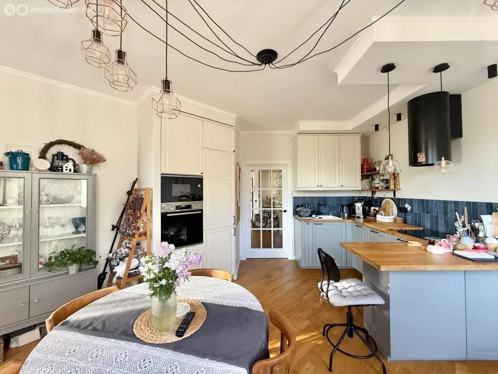 2-комнатная квартира: Всеволожск, Коралловская улица, 16 (70.9 м) - Фото 1