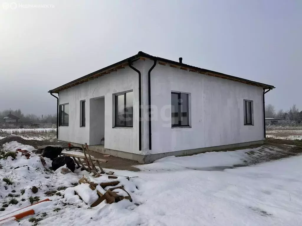 Дом в Калининградская область, Гурьевский муниципальный округ, посёлок ... - Фото 2