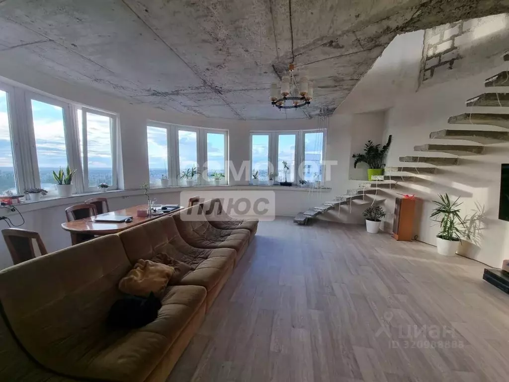 4-к кв. Воронежская область, Воронеж просп. Патриотов, 1е (304.0 м) - Фото 1