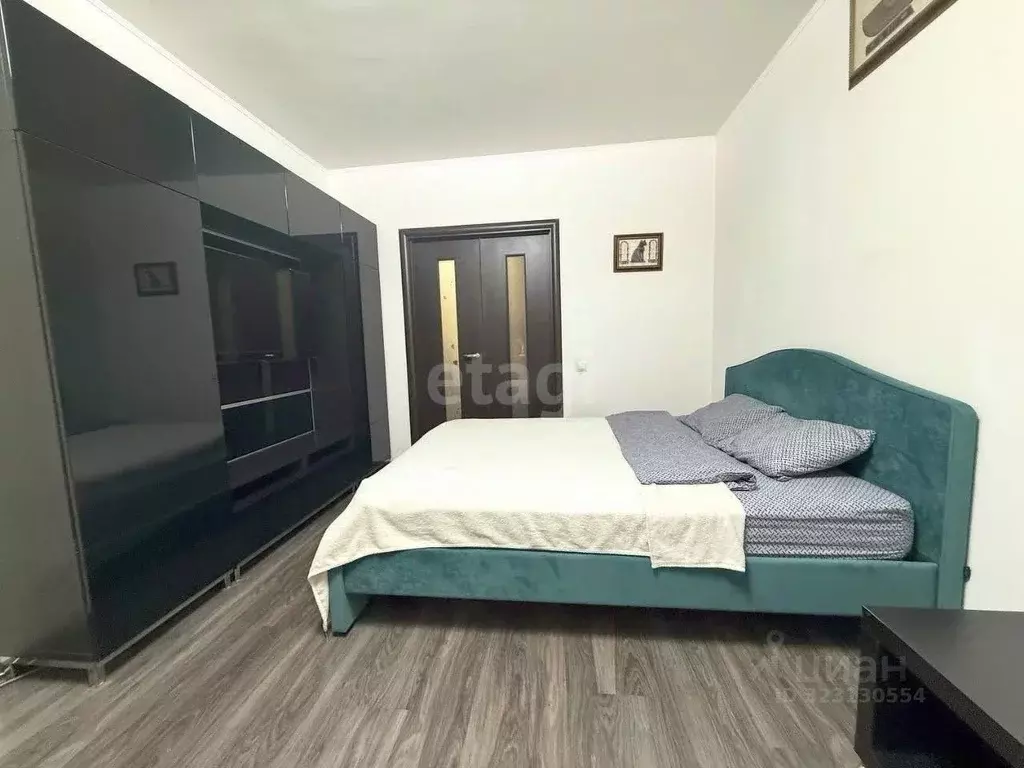 1-к кв. Свердловская область, Екатеринбург ул. Бажова, 68 (44.6 м) - Фото 1