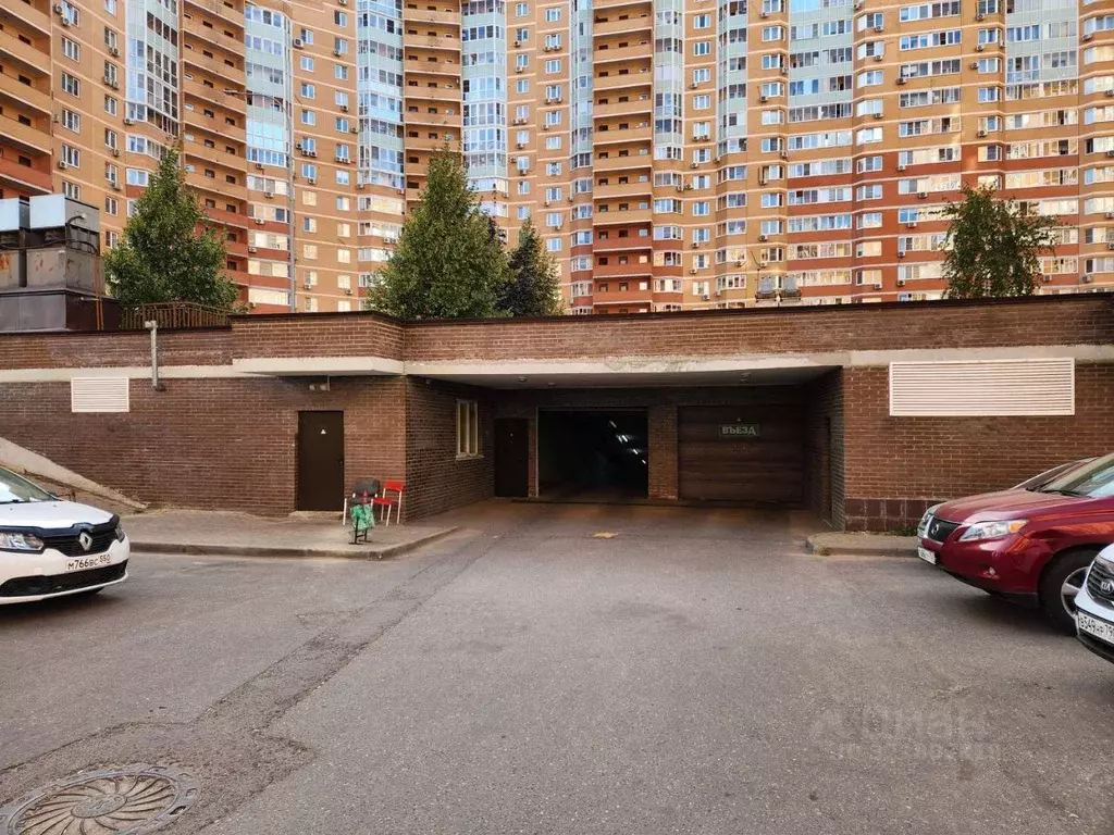 Гараж в Московская область, Видное бул. Зеленые аллеи, 3 (20 м) - Фото 0