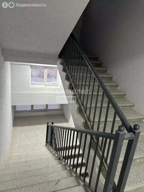 2-комнатная квартира: город Кизилюрт, улица Гамзата Цадаса, 91 (74 м) - Фото 2