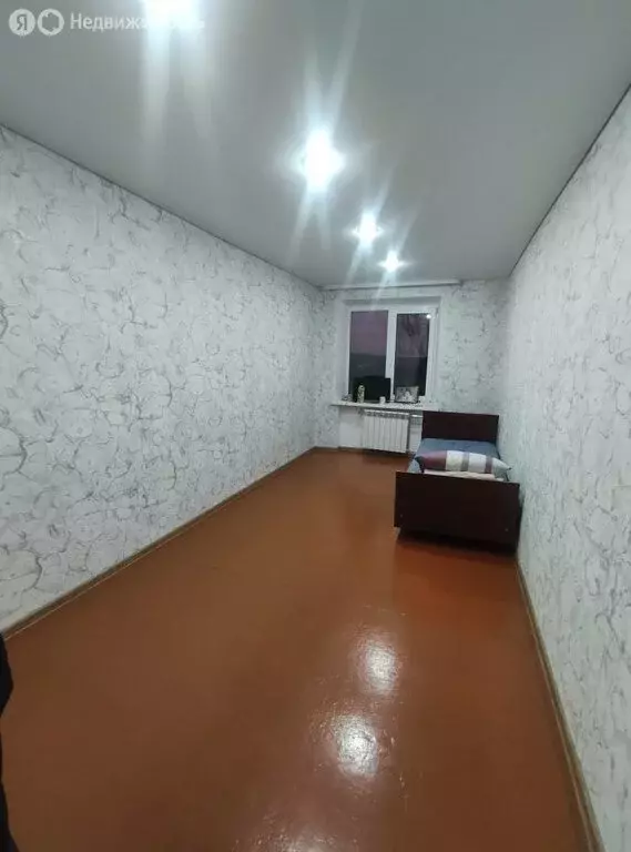 2-комнатная квартира: Каменск-Шахтинский, улица Куйбышева (44 м) - Фото 1