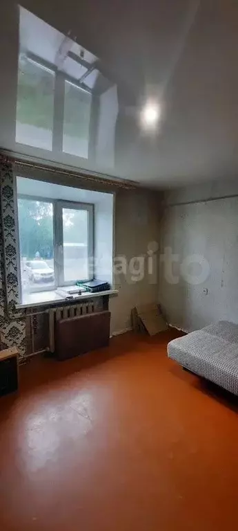 Комната 13,5 м в 3-к., 1/5 эт. - Фото 1