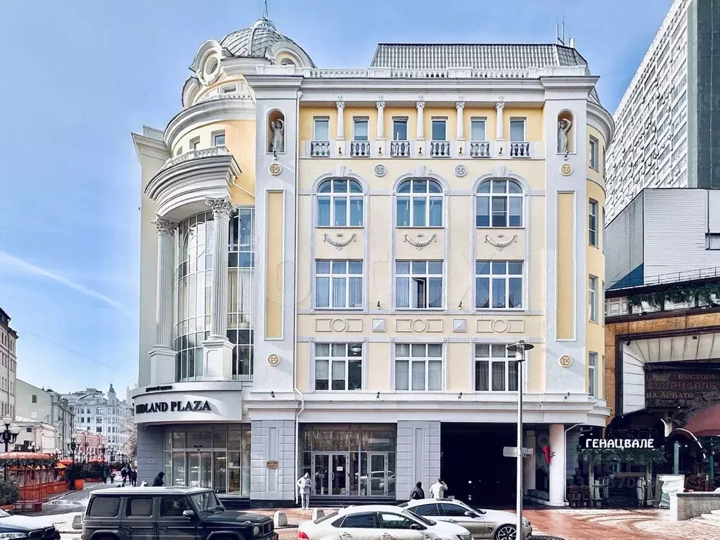 Офис в Москва ул. Арбат, 10 (916 м) - Фото 1