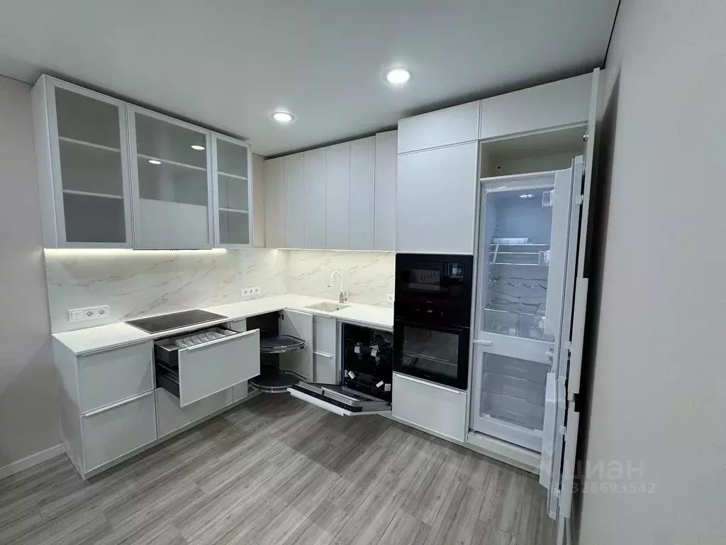 2-к кв. Свердловская область, Екатеринбург ул. Мира, 47/6 (60.0 м) - Фото 2