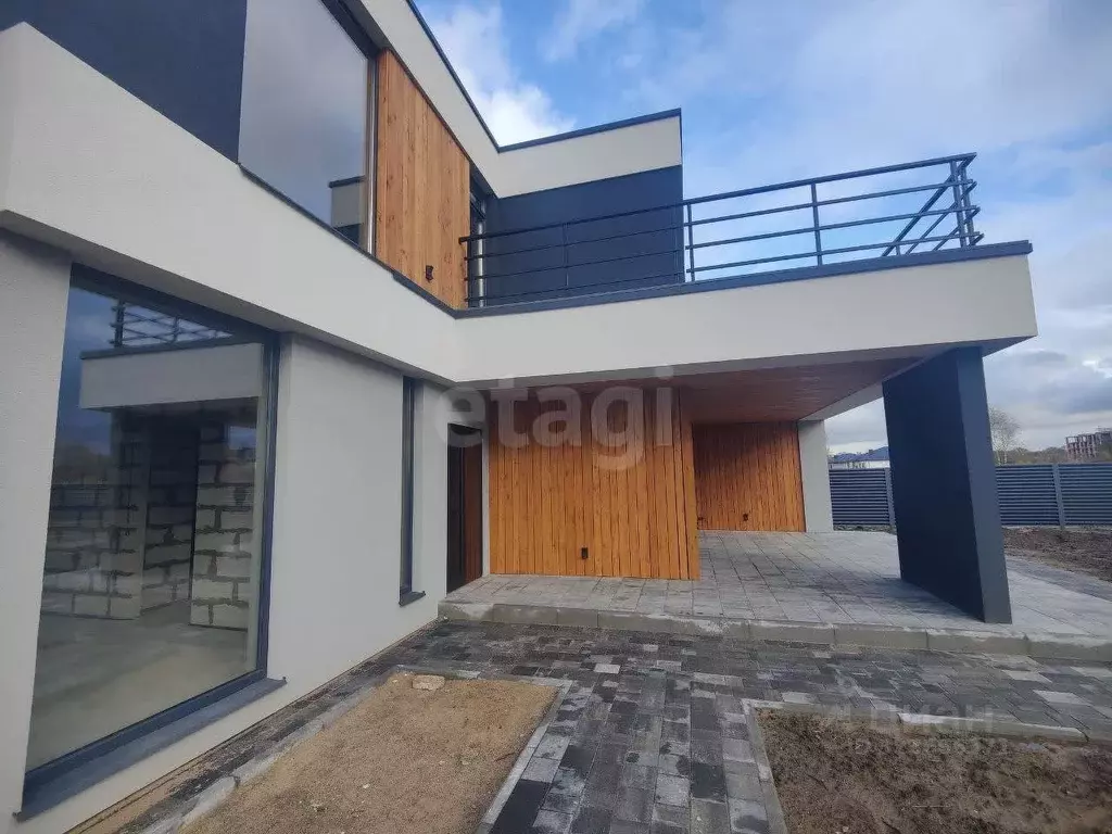 Дом в Калининградская область, Зеленоградск ул. Василия Чернова (206 ... - Фото 1