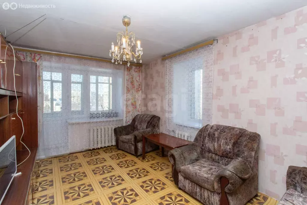 2-комнатная квартира: Тобольск, 4-й микрорайон, 27 (47 м) - Фото 1