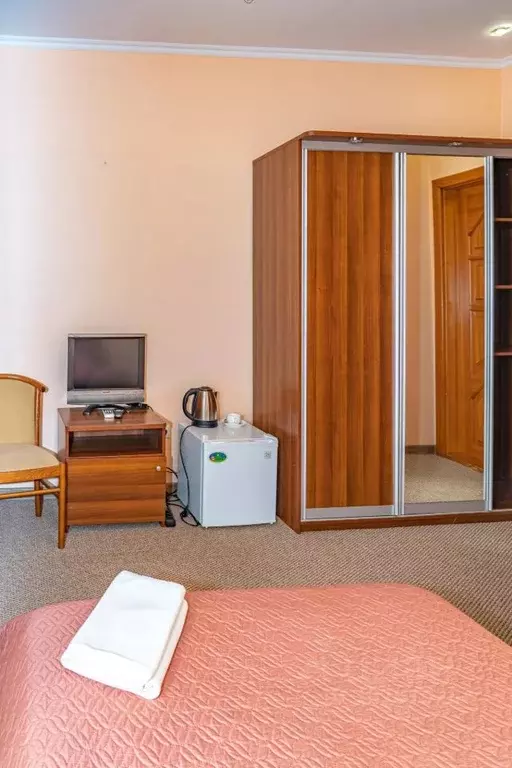 Комната Тюменская область, Тюмень Молодежная ул., 76к1 (20.0 м) - Фото 0
