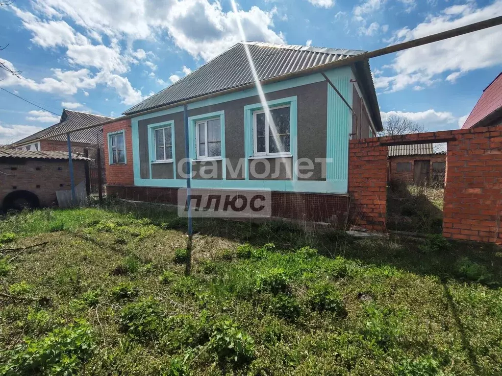 Дом в Курская область, Солнцево рп ул. Таманская, 9 (97 м) - Фото 1