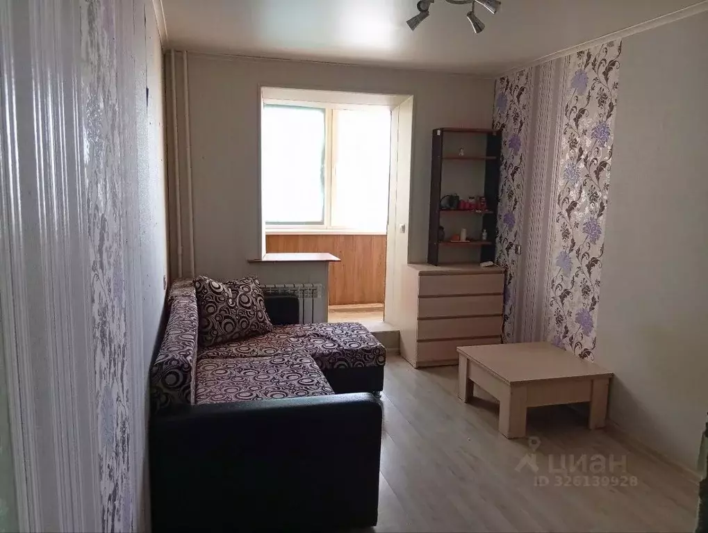 1-к кв. Челябинская область, Челябинск Краснознаменная ул., 3 (40.0 м) - Фото 1