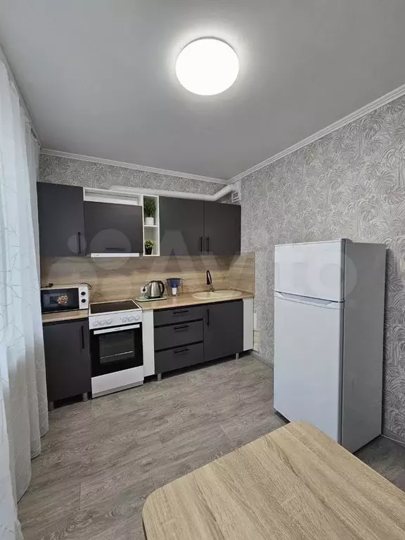 1-к. квартира, 40 м, 9/14 эт. - Фото 0