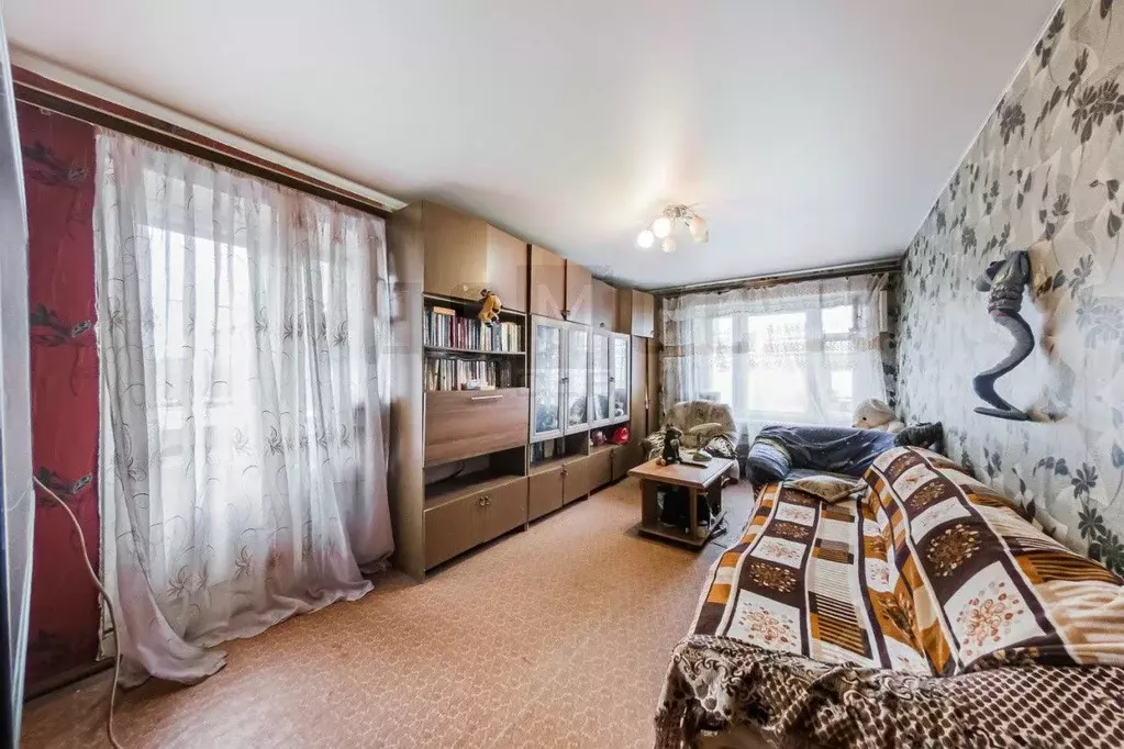 2-к кв. Свердловская область, Екатеринбург ул. Билимбаевская, 33 (50.7 ... - Фото 2