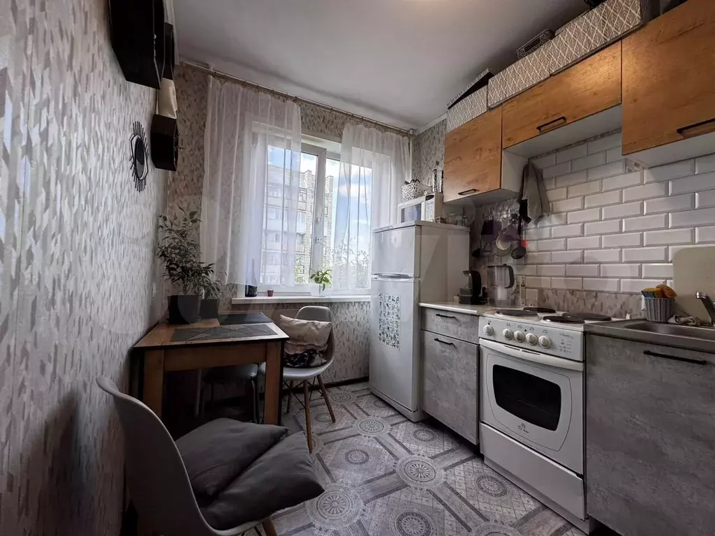1-к. квартира, 30,1 м, 6/9 эт. - Фото 0