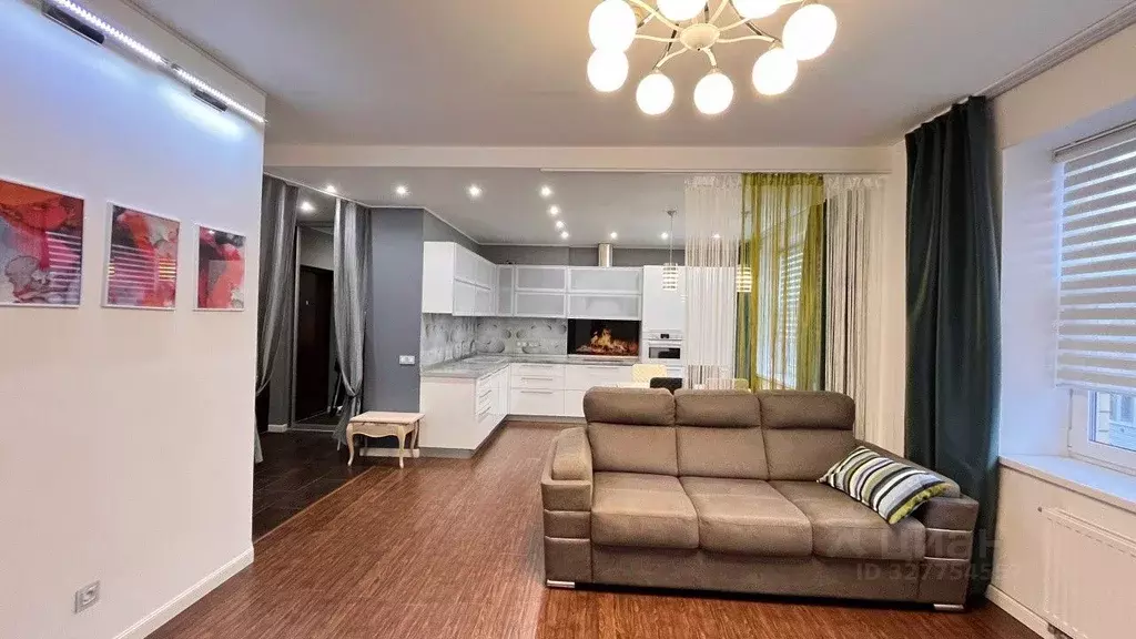 2-к кв. Пермский край, Пермь Боровая ул., 2 (57.1 м) - Фото 1