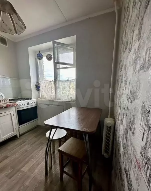 3-к. квартира, 54 м, 4/5 эт. - Фото 0