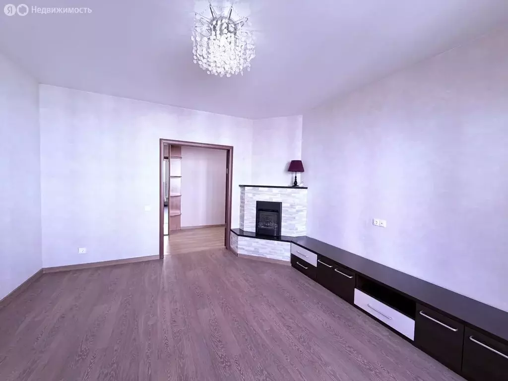 3-комнатная квартира: Иркутск, Байкальская улица, 202/7 (73.7 м) - Фото 2