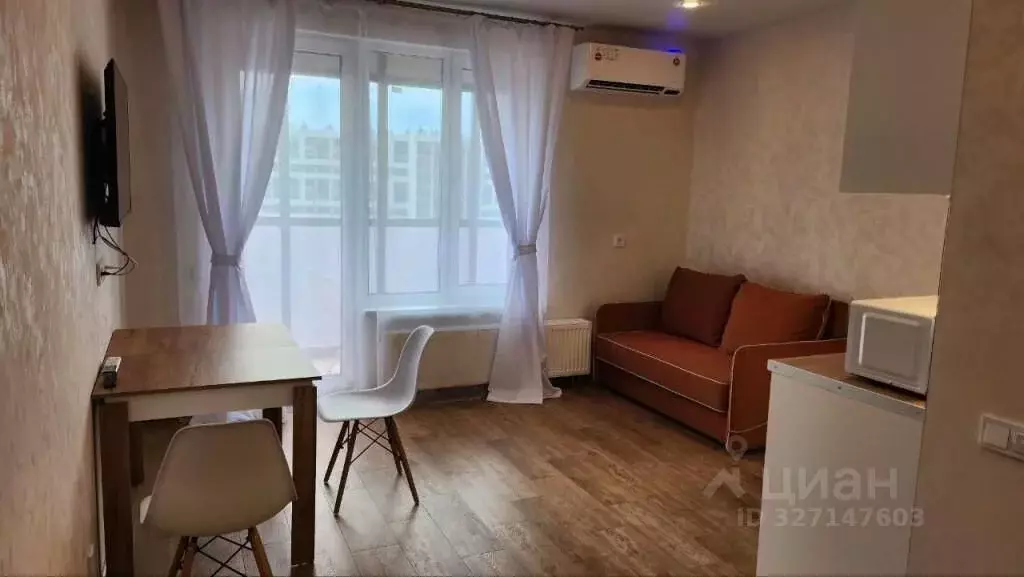 Студия Санкт-Петербург бул. Головнина, 4 (22.1 м) - Фото 1