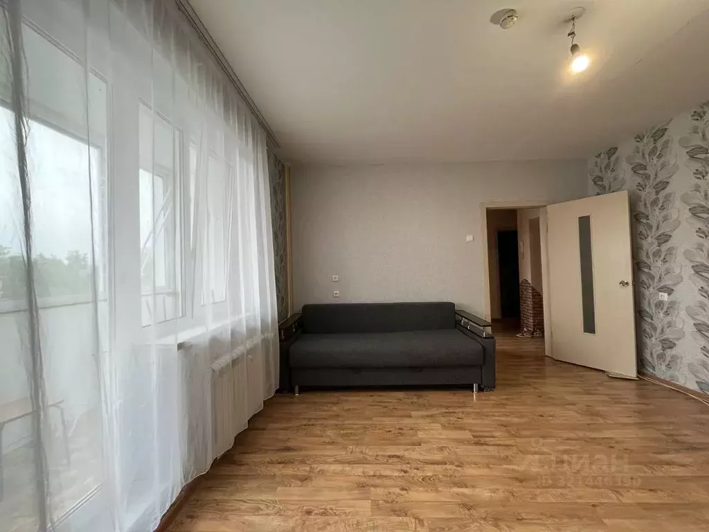 1-к кв. Челябинская область, Челябинск ул. Габдуллы Тукая, 13 (38.0 м) - Фото 2