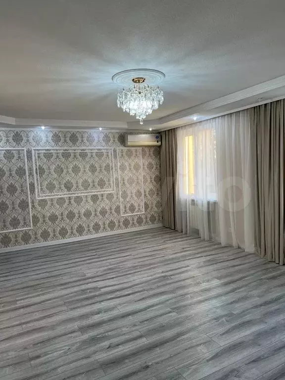 3-к. квартира, 100 м, 3/5 эт. - Фото 0