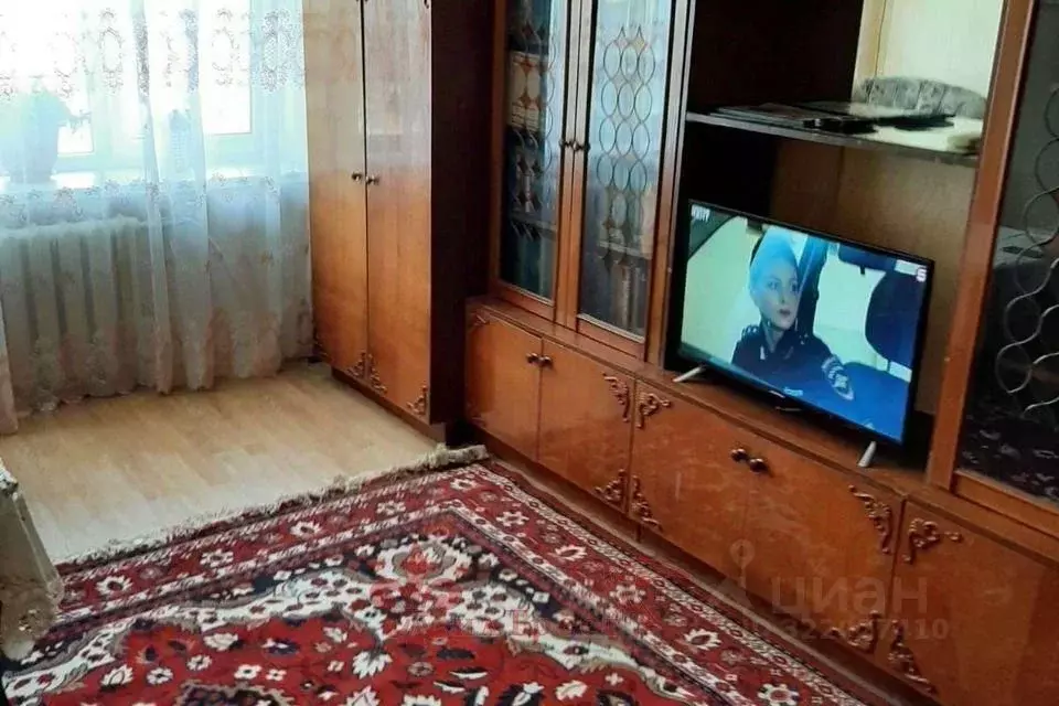 2-к кв. Белгородская область, Белгород ул. Некрасова, 4 (43.0 м) - Фото 2