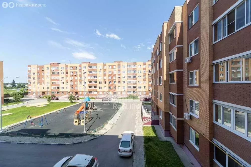3-комнатная квартира: Гальчино, бульвар 60-летия СССР, 19 (67 м) - Фото 0