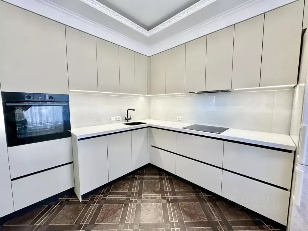 Коттедж в Алтайский край, Барнаул Новгородская ул., 7 (231 м) - Фото 2