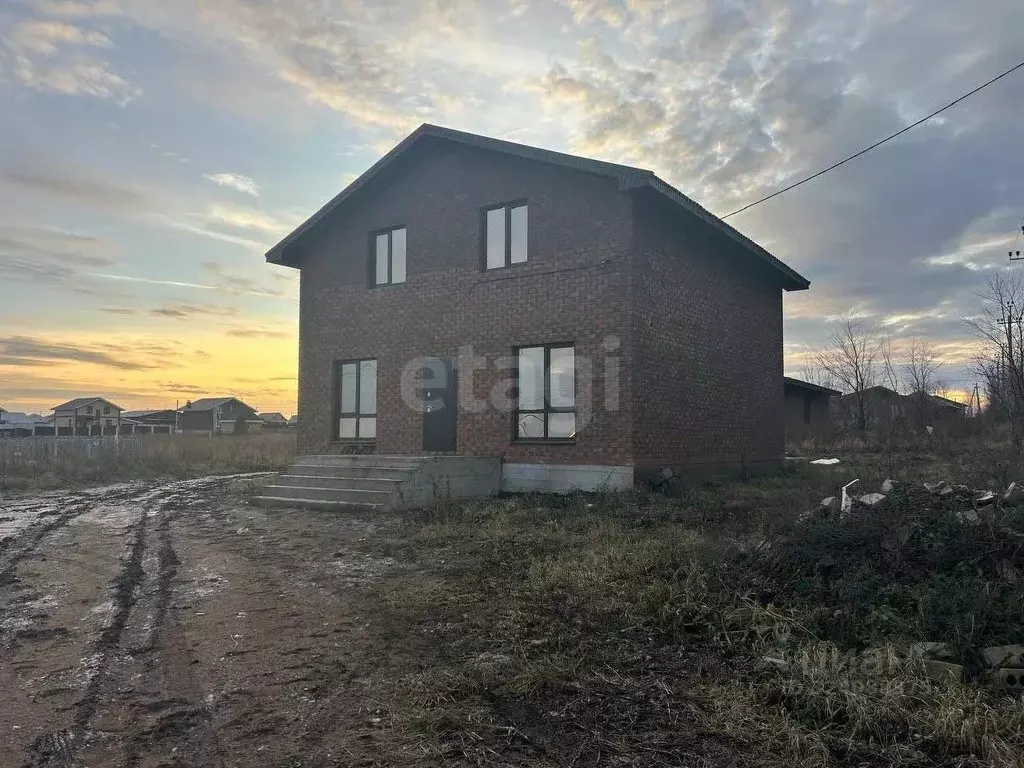 Дом в Башкортостан, Уфимский район, Русско-Юрмашский сельсовет, д. ... - Фото 1