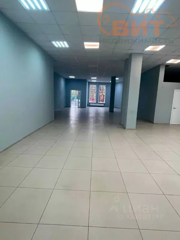 Торговая площадь в Ростовская область, Таганрог ул. Чехова, 104 (314 ... - Фото 2