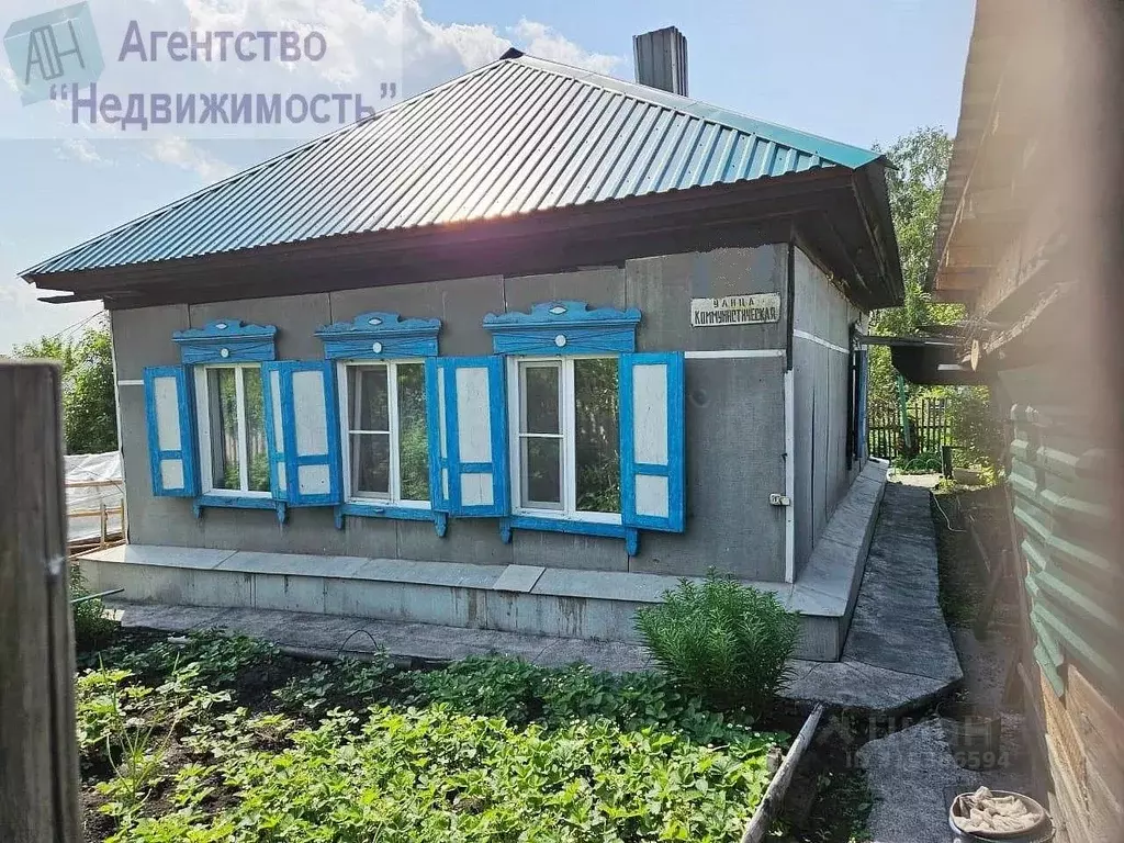 Дом в Кемеровская область, Ленинск-Кузнецкий Коммунистическая ул. (50 ... - Фото 0