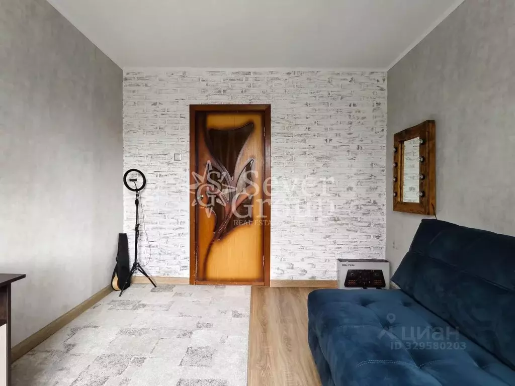 2-к кв. Санкт-Петербург ул. Вавиловых, 7К2 (44.2 м) - Фото 2