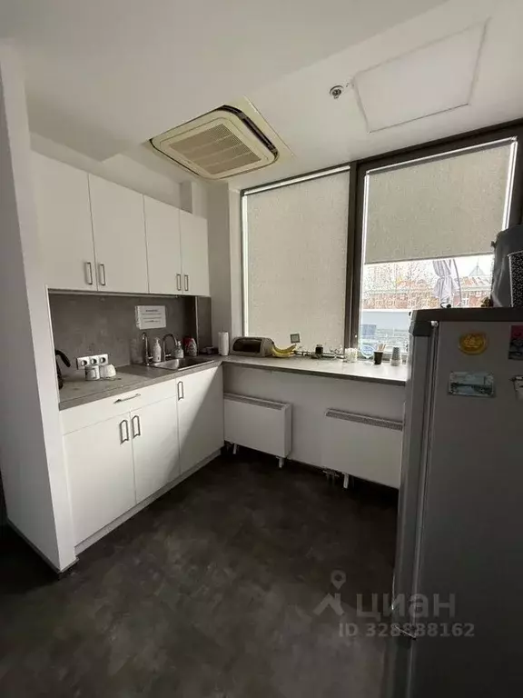 Офис в Пермский край, Пермь ул. 25 Октября, 101 (248 м) - Фото 2