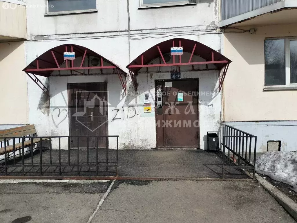 Квартира-студия: Междуреченск, бульвар Медиков, 10 (30 м) - Фото 2