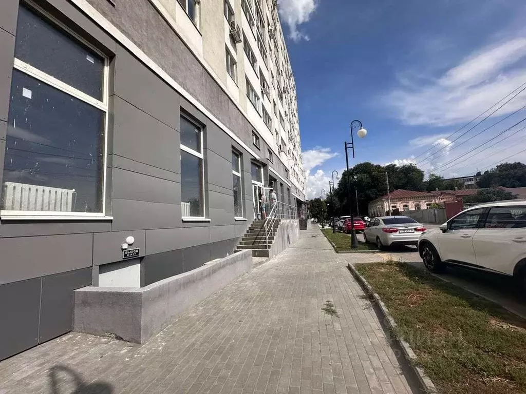 Торговая площадь в Саратовская область, Энгельс Театральная ул., 10А ... - Фото 2