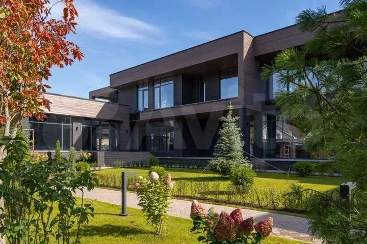 Дом 995 м на участке 20 сот. - Фото 0