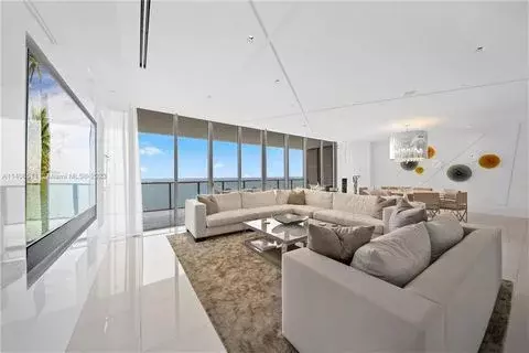 Bal Harbour North South C St Regis Bal Harbour, Unit 2103s - Фото 0