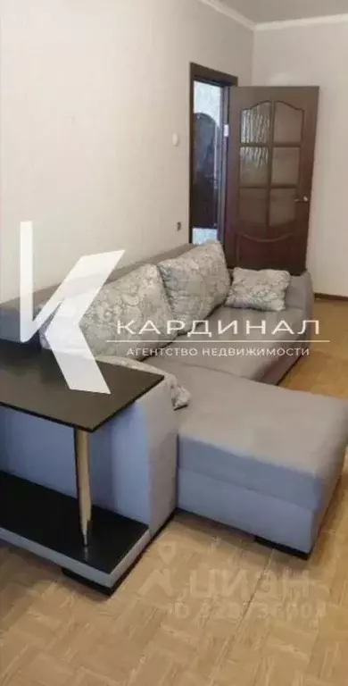 1-к кв. Белгородская область, Старый Оскол Восточный мкр, 1 (39.0 м) - Фото 2