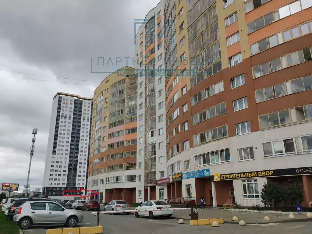 Торговая площадь в Свердловская область, Екатеринбург ул. Щербакова, ... - Фото 2
