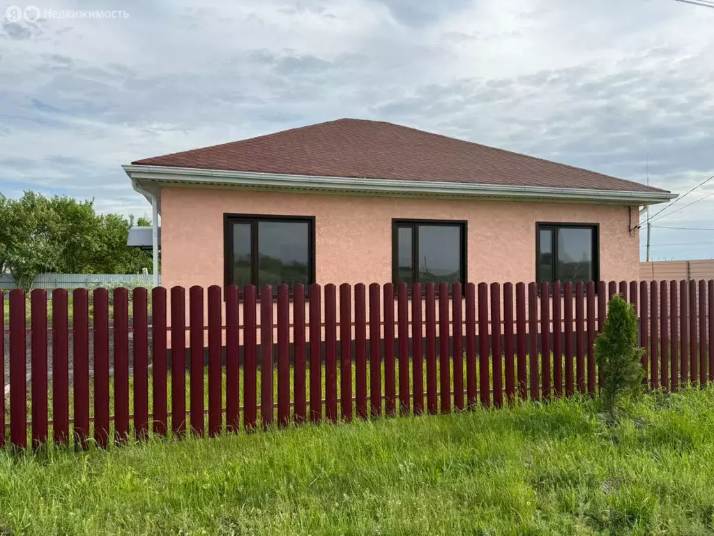Дом в село Самарское, Лермонтовская улица, 4 (104 м) - Фото 0